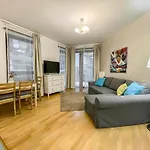 K321 Elitehost Kiraly Central